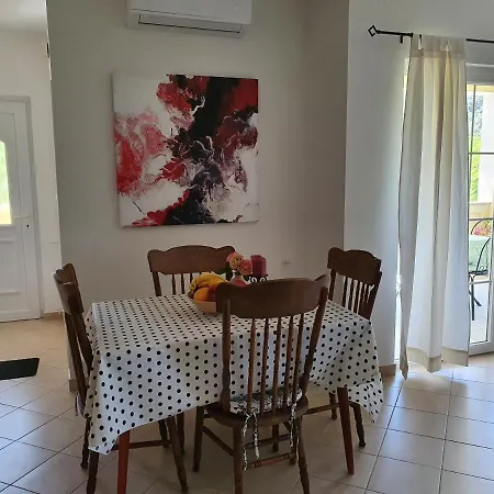 Bougenville Apartment