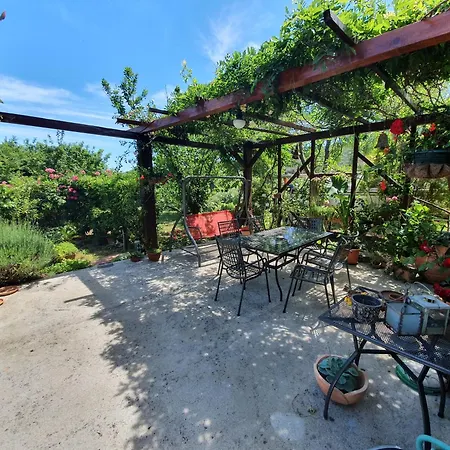 Apartment Bougenville *