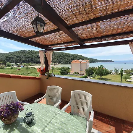 Apartamento Bougenville Kampor